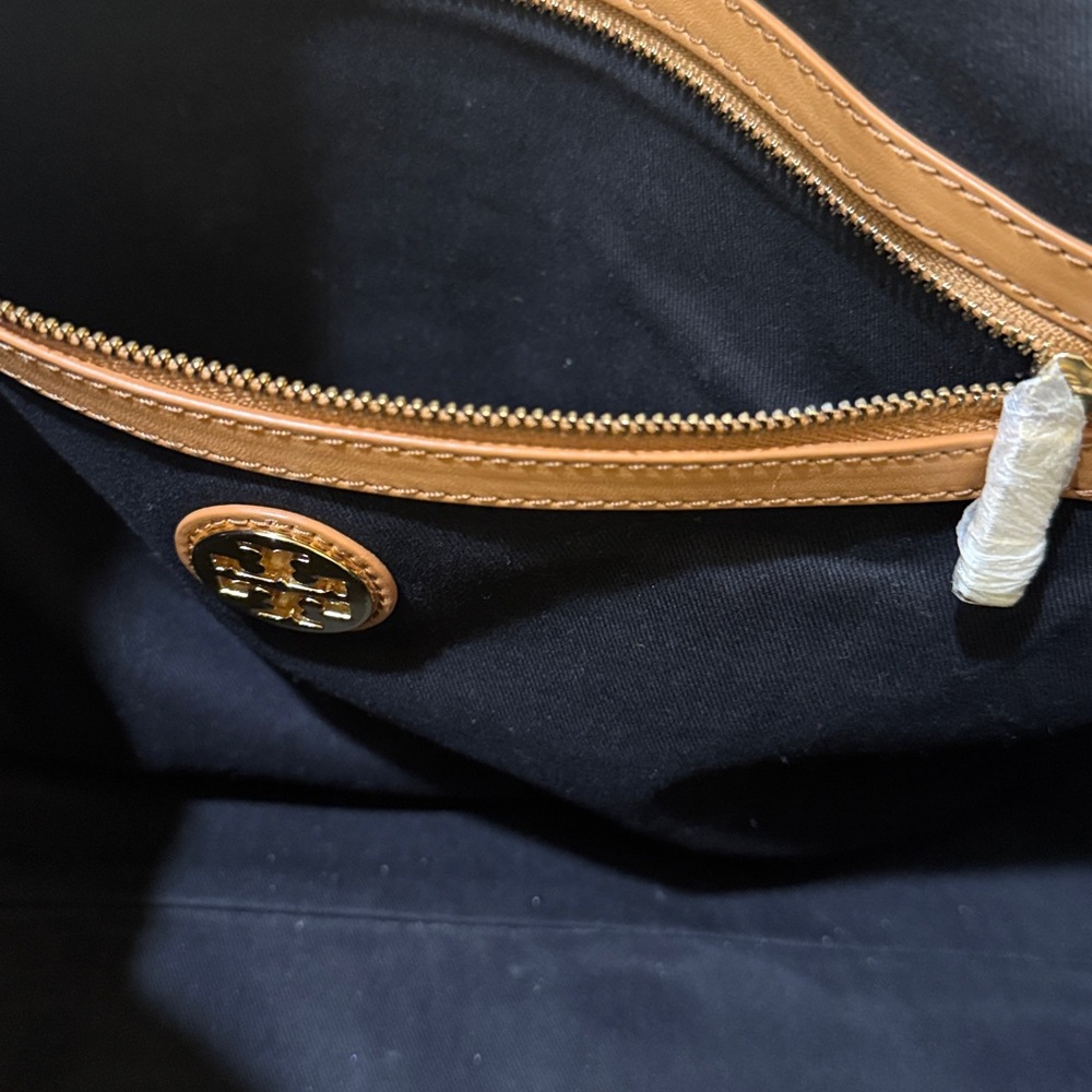 Tory Burch Viva Satchel Boston Bag Black + VanillaCake Women designer Handbag - Picture 16 of 16